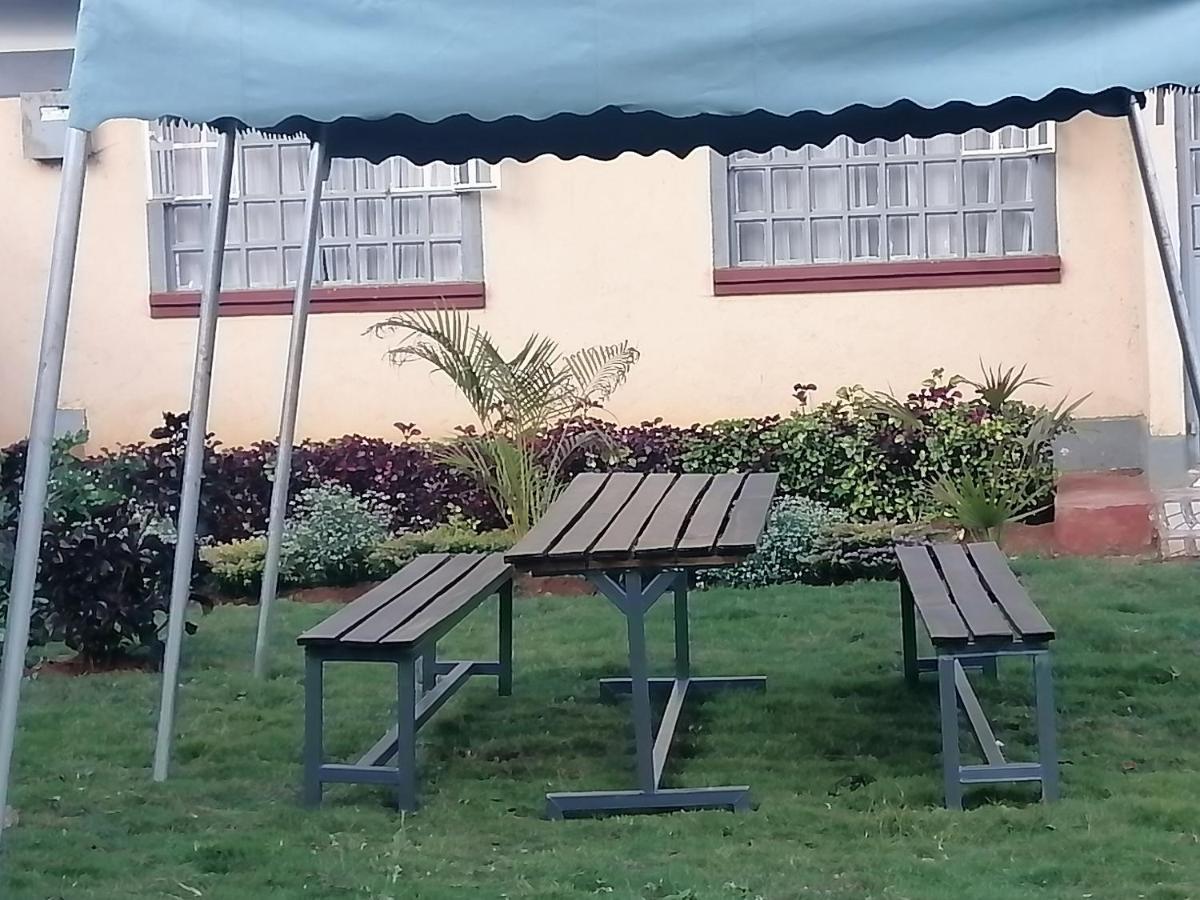 The Rhine Guest House - Eldoret Exterior photo